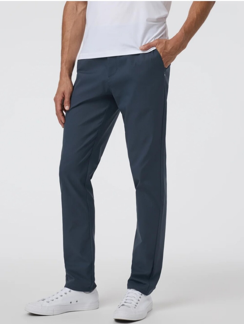 Vuori Cascade Tech Chino Pants Athletic Slim Fit In Ink Blue Style V247 Size 33